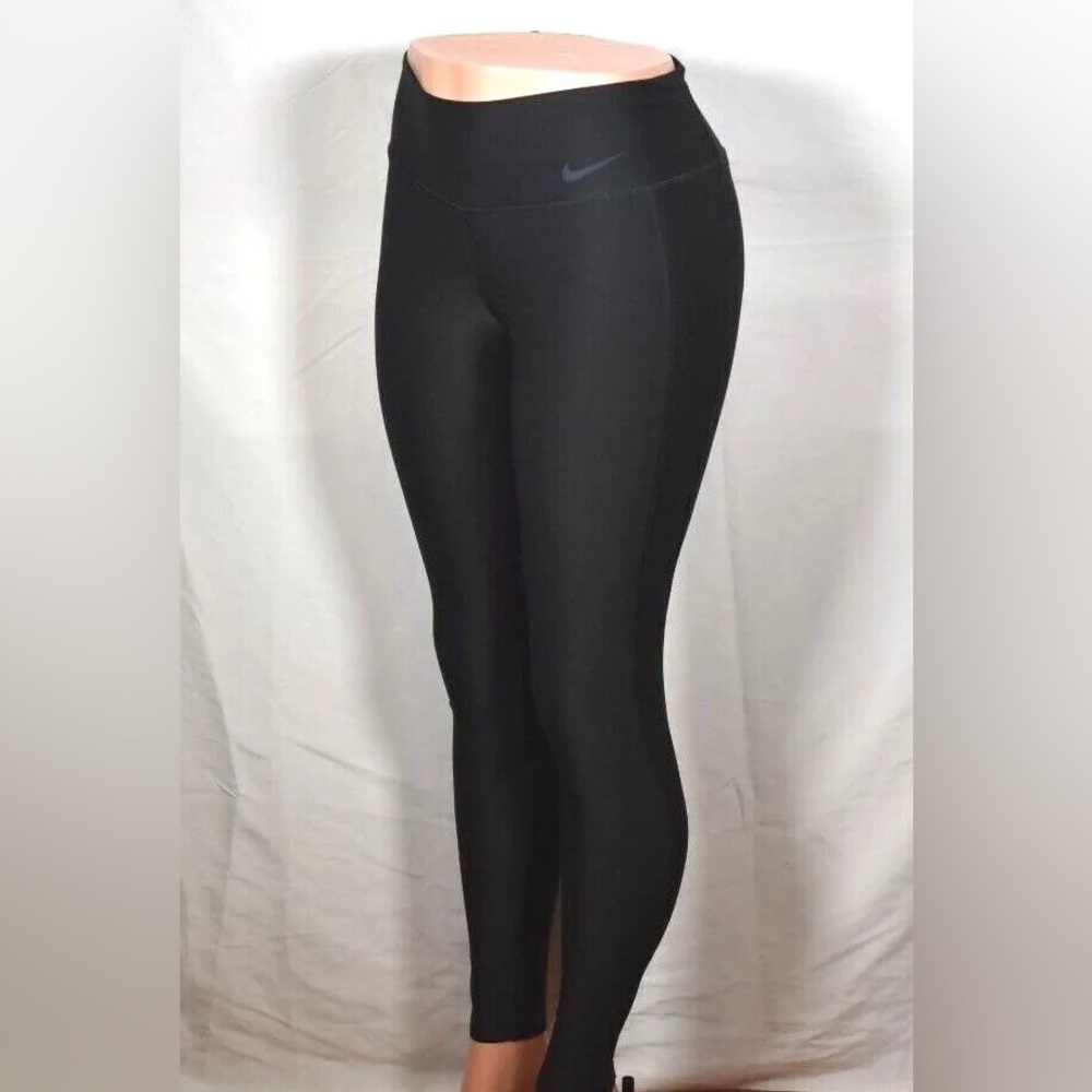 Nike Black Full Length Mid-rise Leggings
